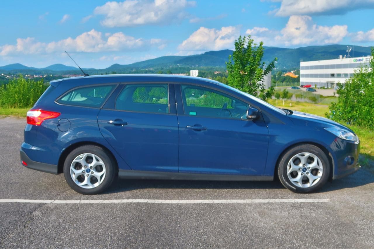 2011 Ford FOCUS - 8
