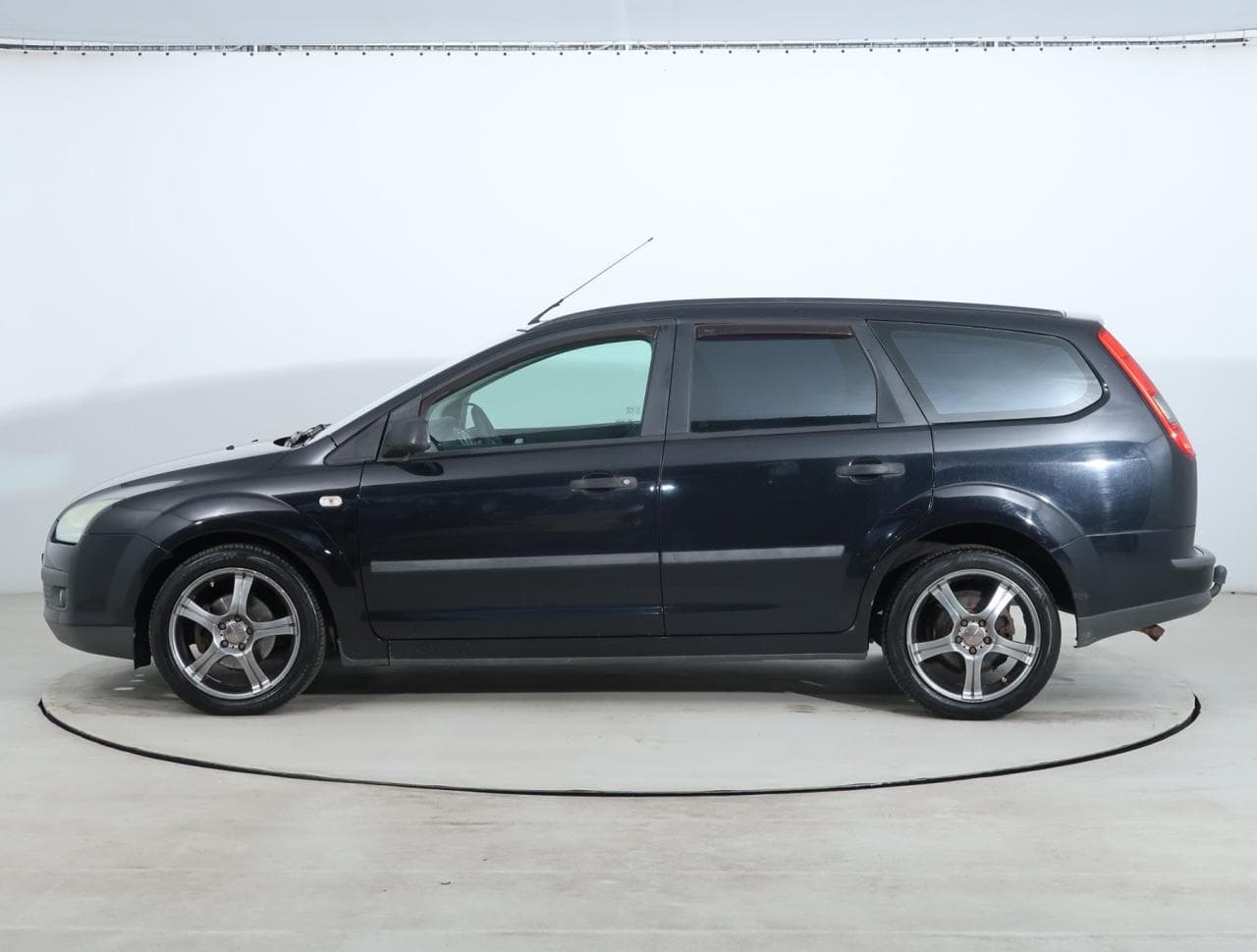 2006 Ford FOCUS - 6