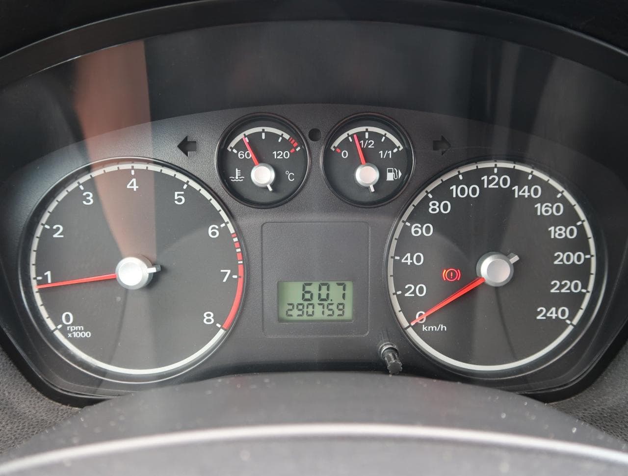 2006 Ford FOCUS - 29