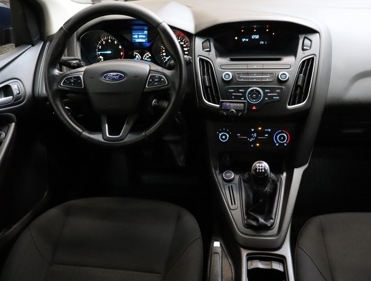 2015 Ford FOCUS - 10
