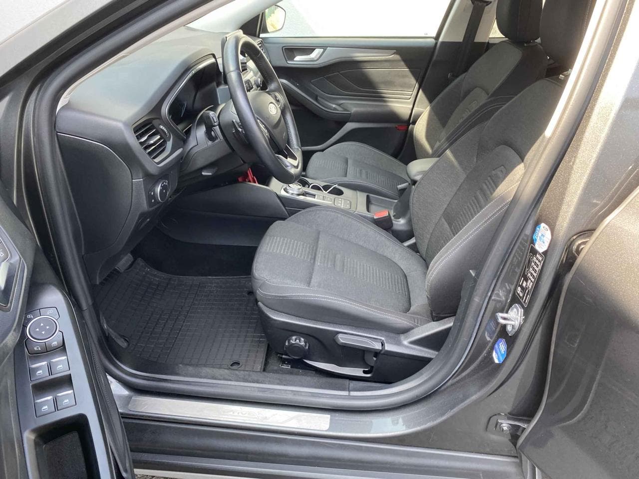 2019 Ford FOCUS - 9
