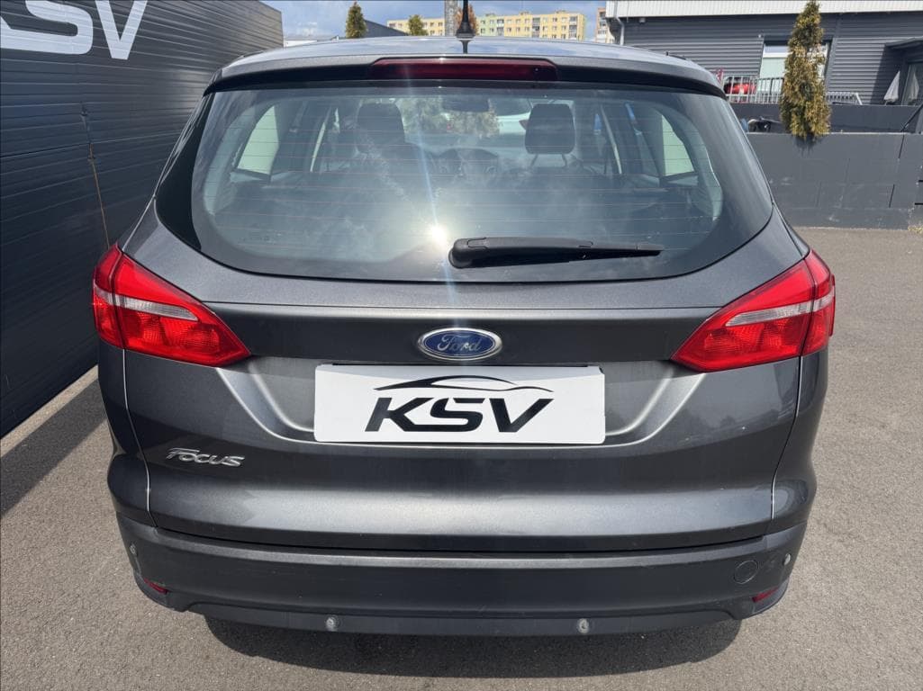 2017 Ford FOCUS - 15