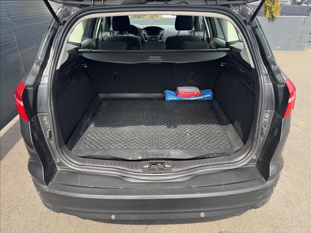 2017 Ford FOCUS - 20