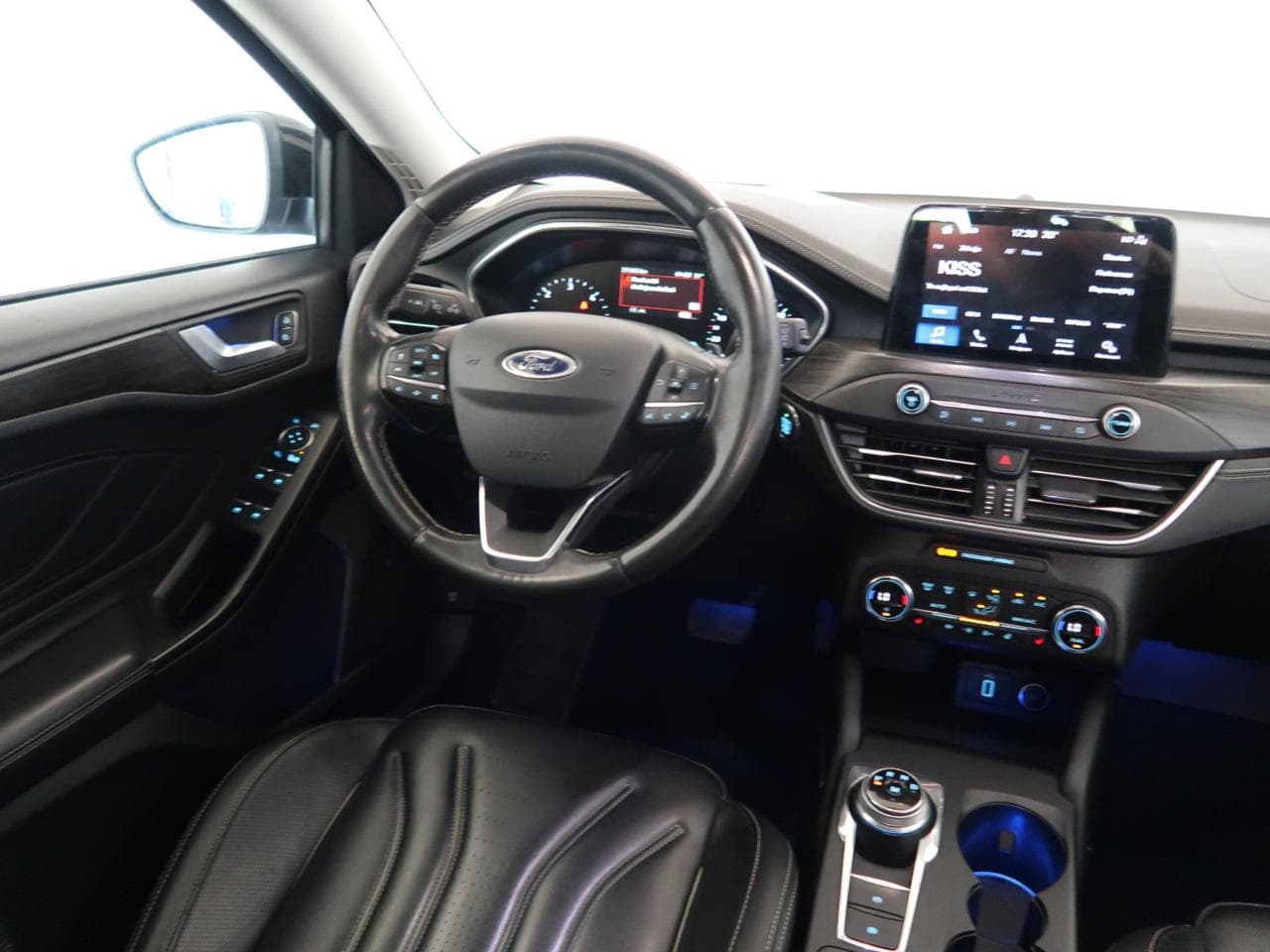 2019 Ford FOCUS - 16