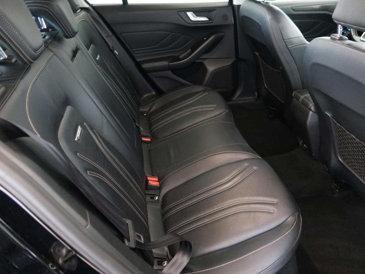 2019 Ford FOCUS - 24