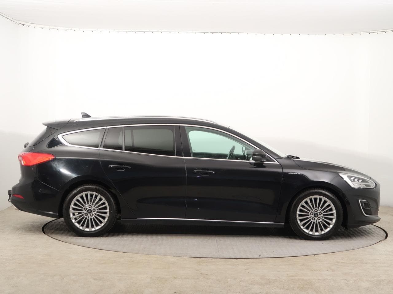 2019 Ford FOCUS - 15