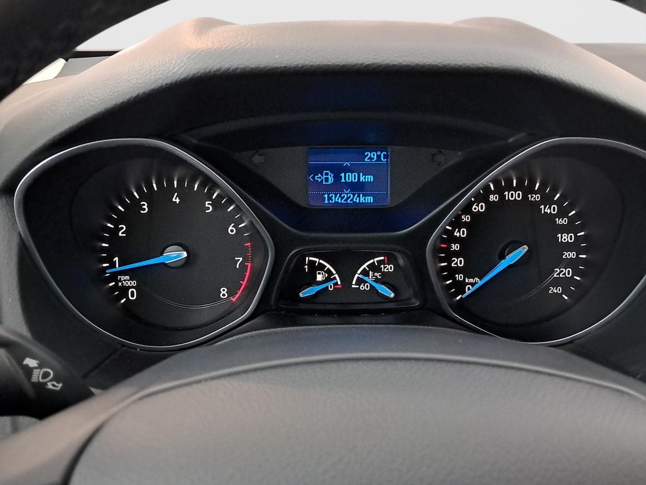 2016 Ford FOCUS - 28