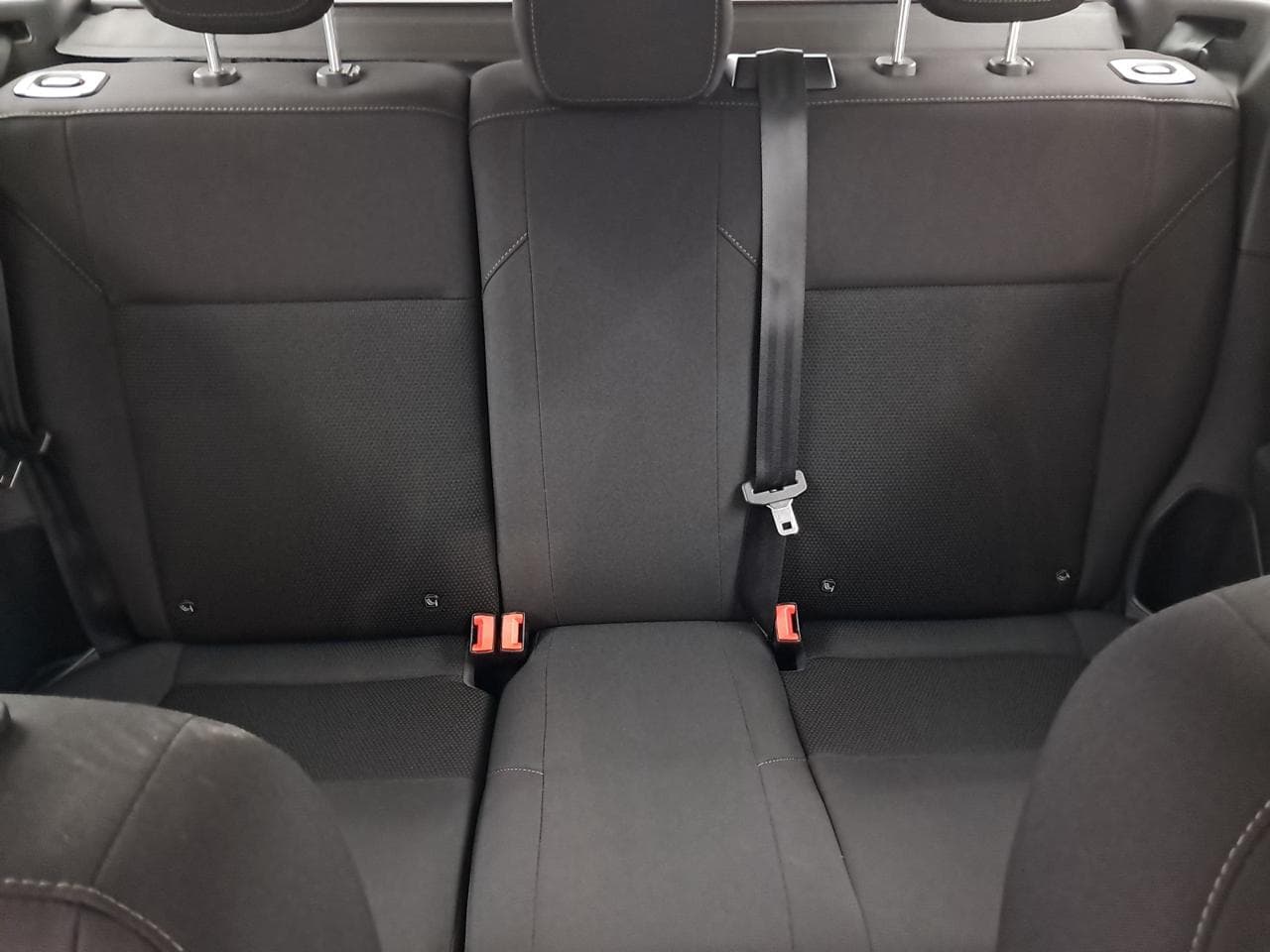 2016 Ford FOCUS - 23