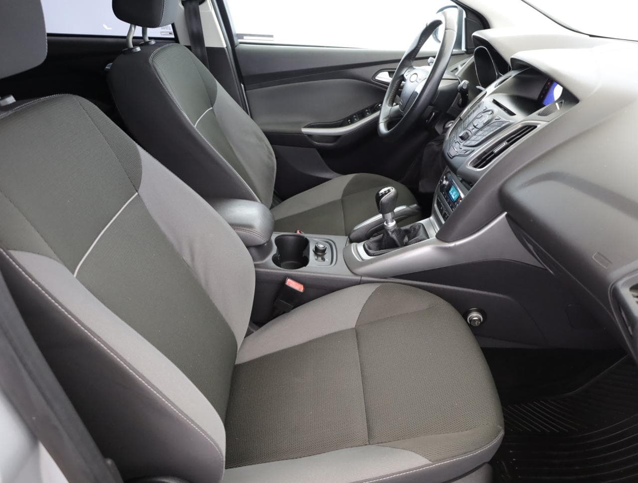 2011 Ford FOCUS - 18