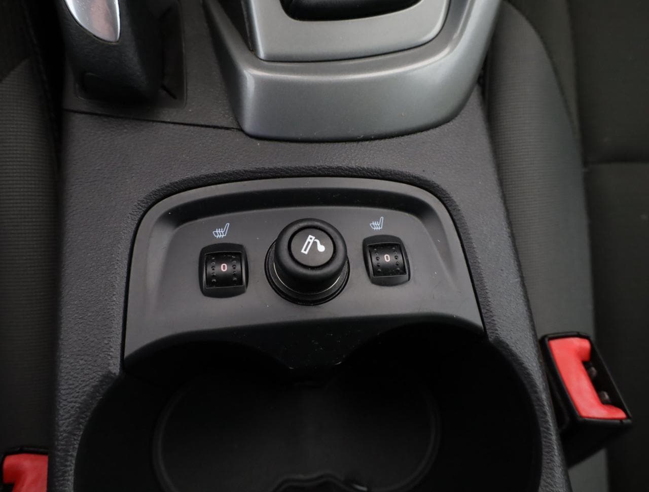 2011 Ford FOCUS - 34