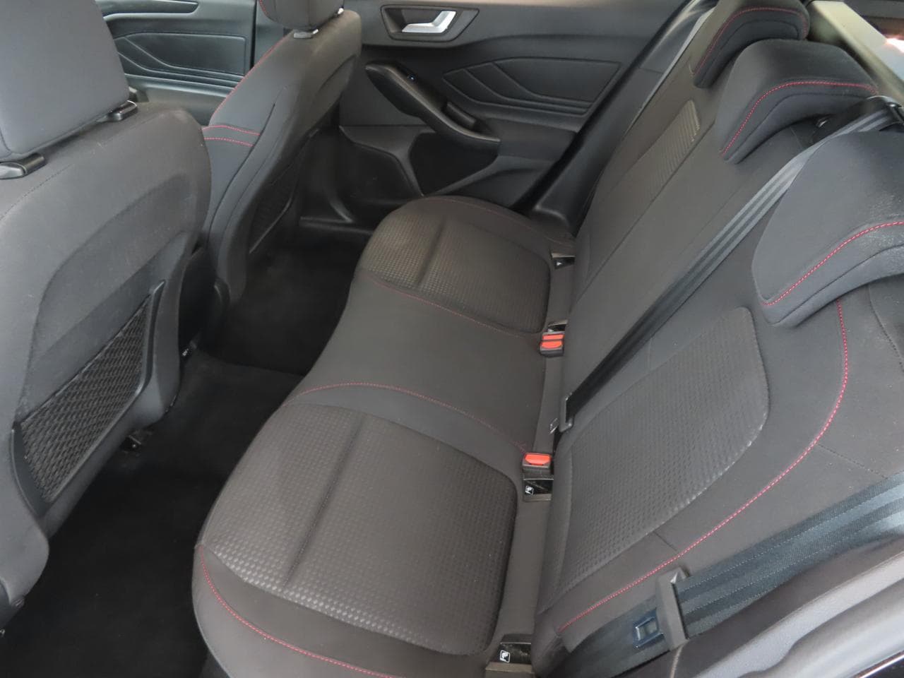 2020 Ford FOCUS - 21