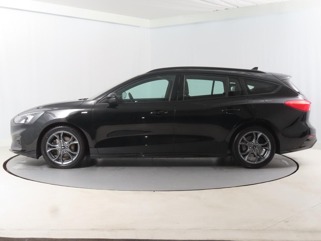 2020 Ford FOCUS - 4