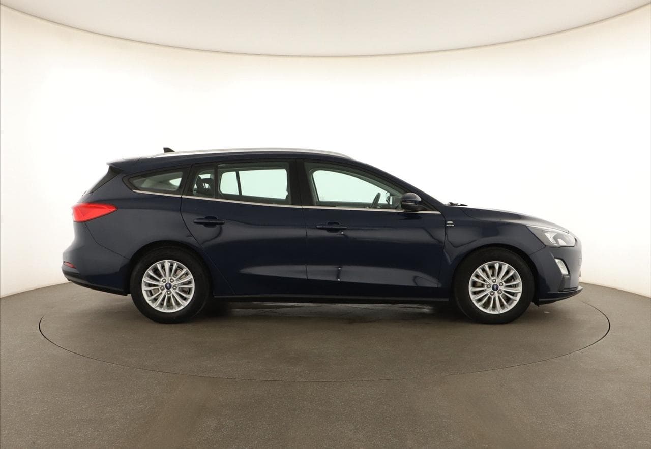 2020 Ford FOCUS - 8