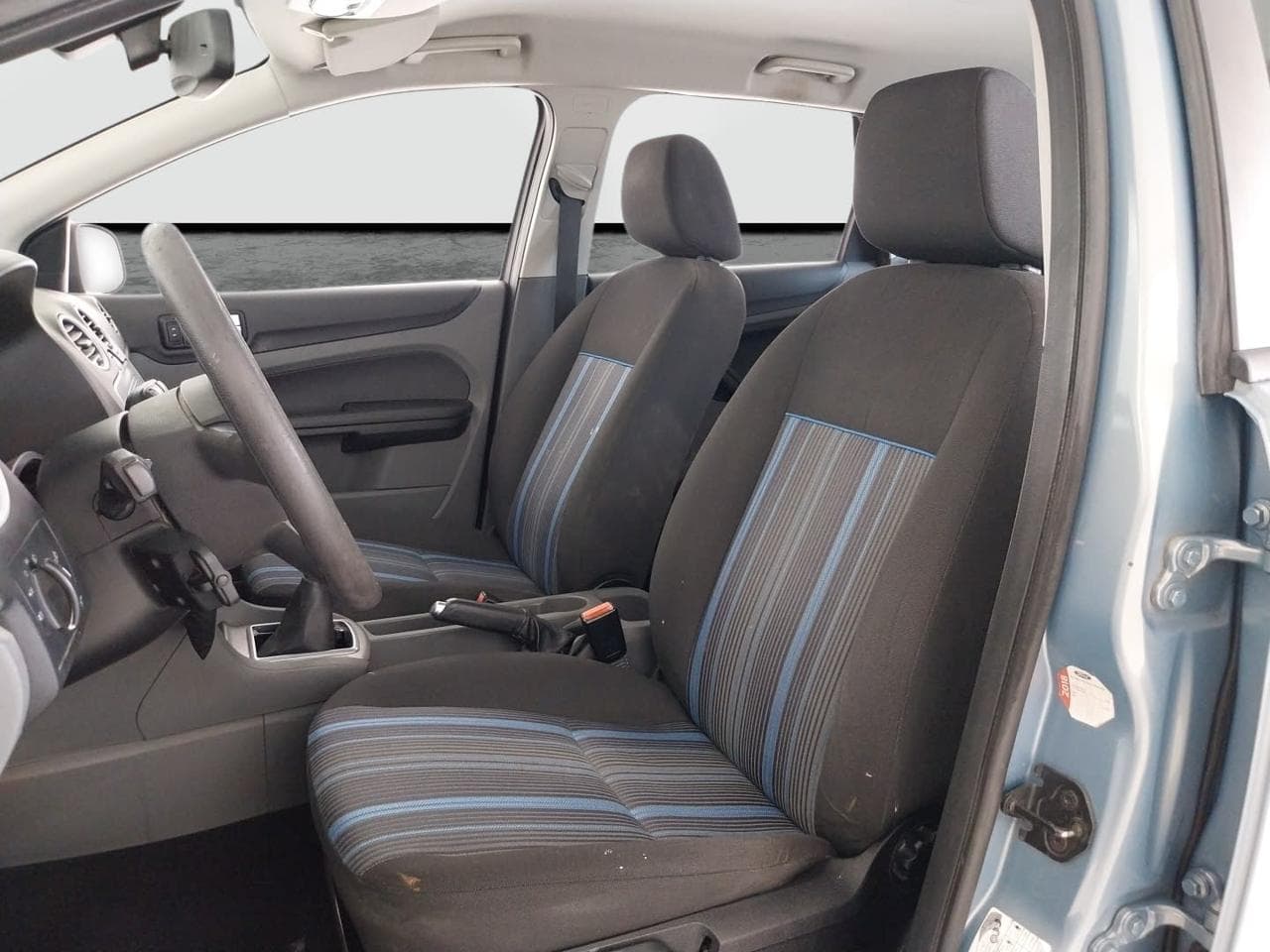 2008 Ford FOCUS - 16