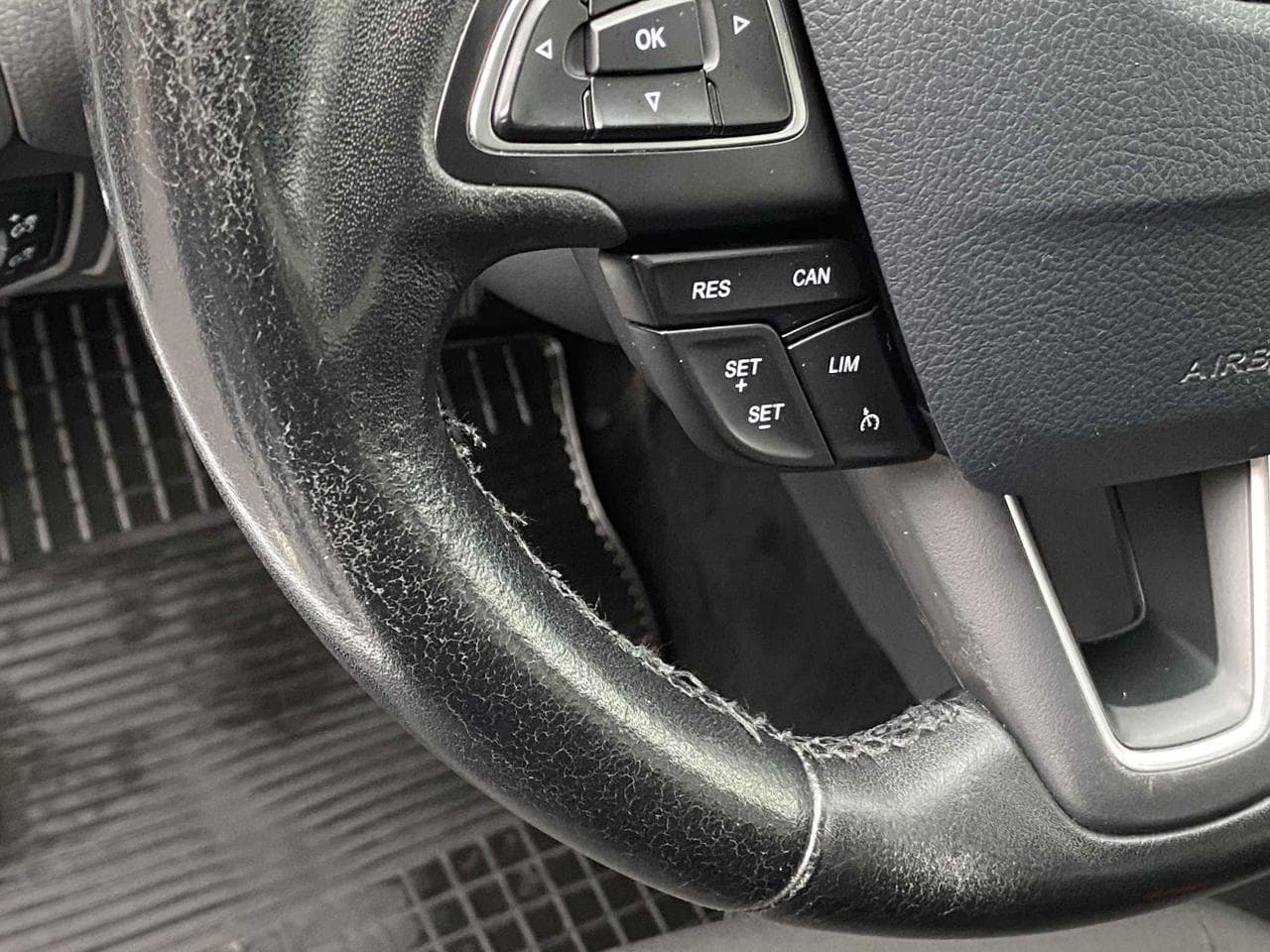 2020 Ford FOCUS - 13