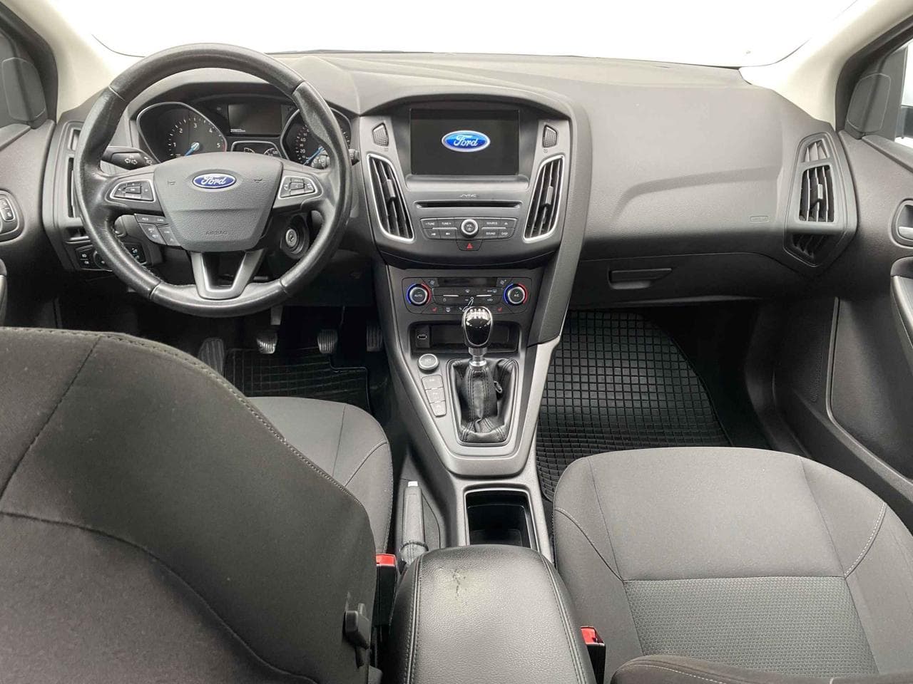 2020 Ford FOCUS - 8
