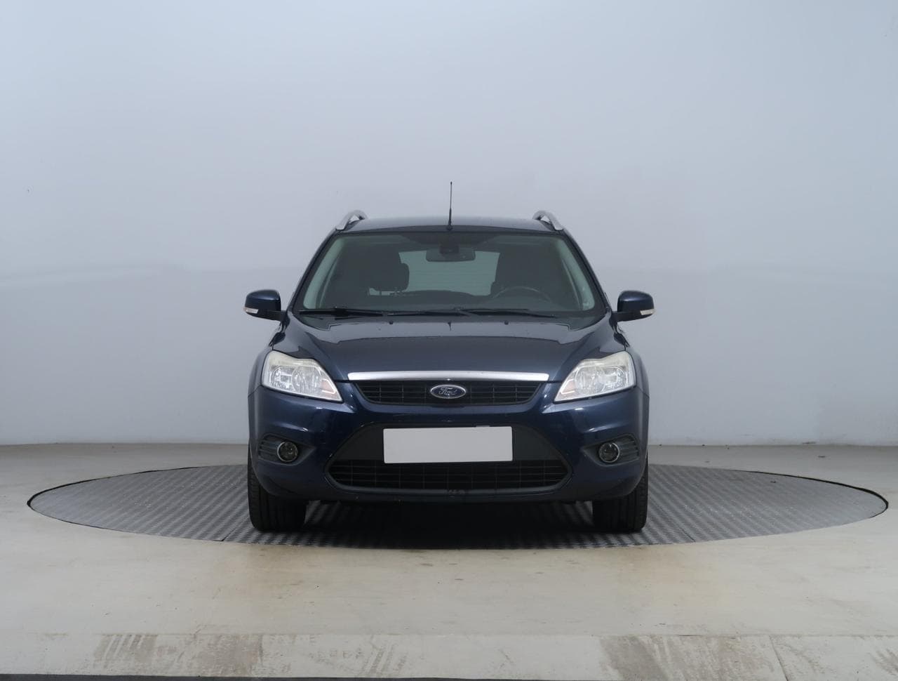 2010 Ford FOCUS - 2