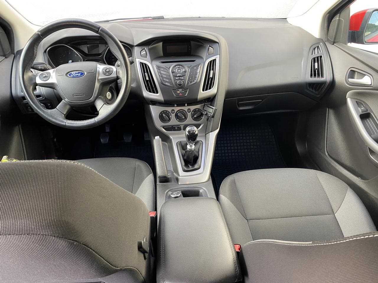 2014 Ford FOCUS - 8