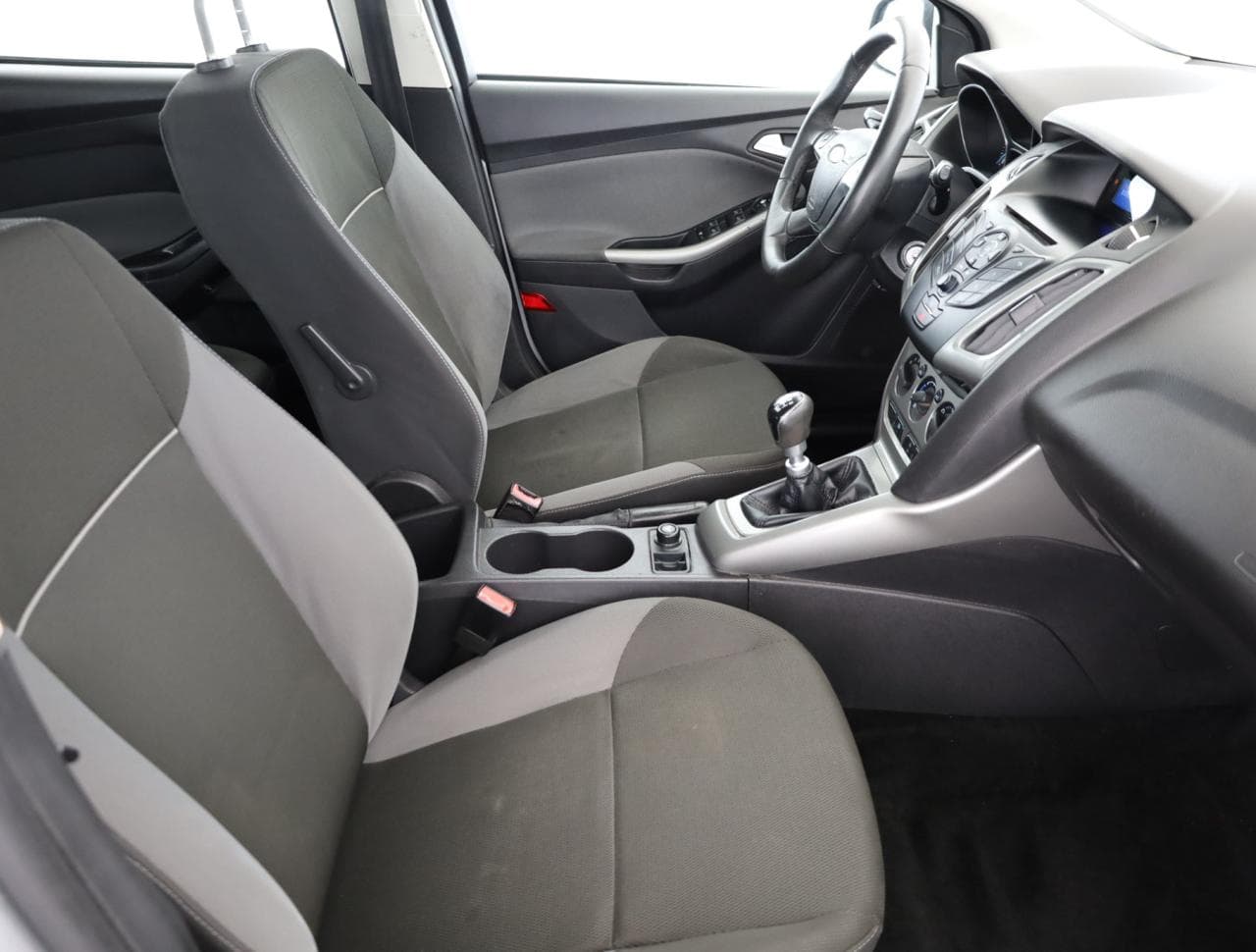 2011 Ford FOCUS - 10