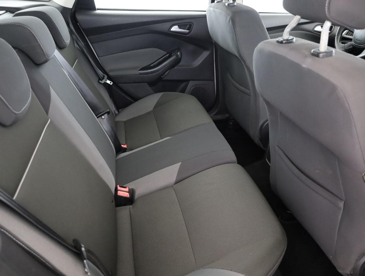 2011 Ford FOCUS - 11