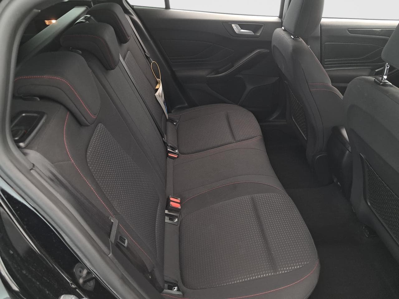 2019 Ford FOCUS - 13
