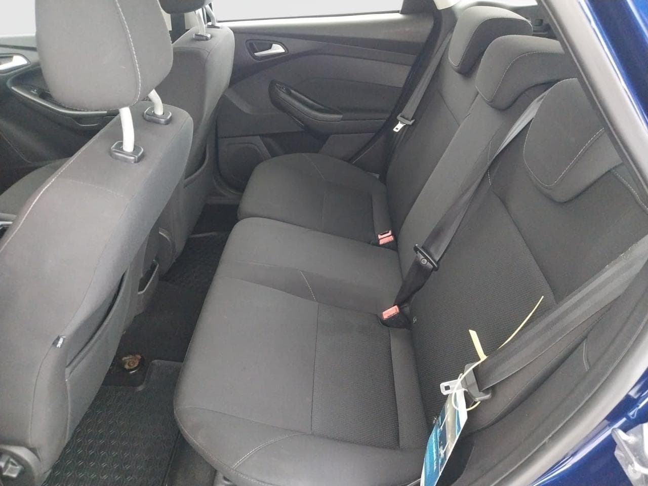 2015 Ford FOCUS - 15
