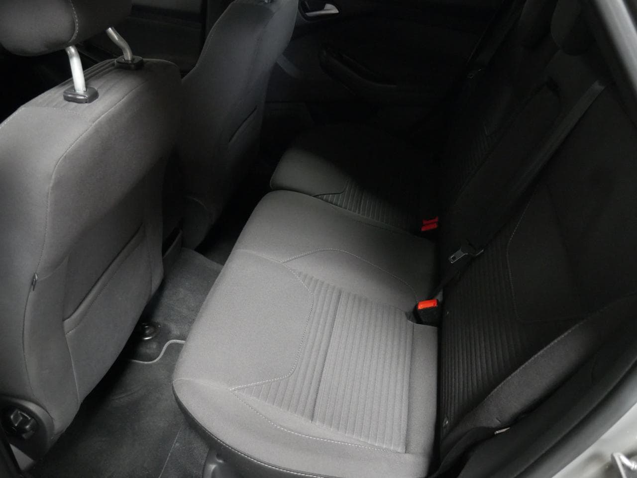 2017 Ford FOCUS - 10