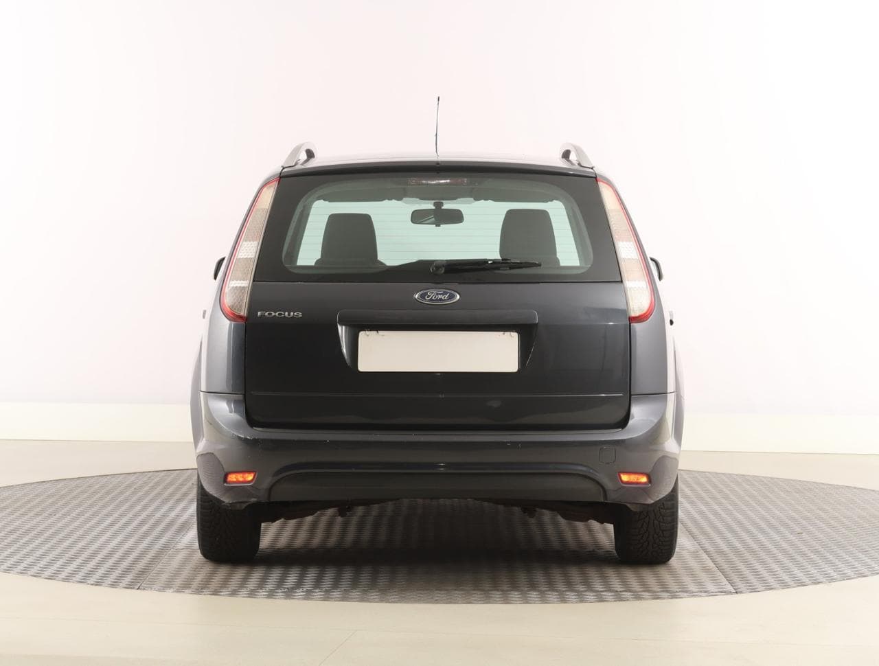 2009 Ford FOCUS - 6