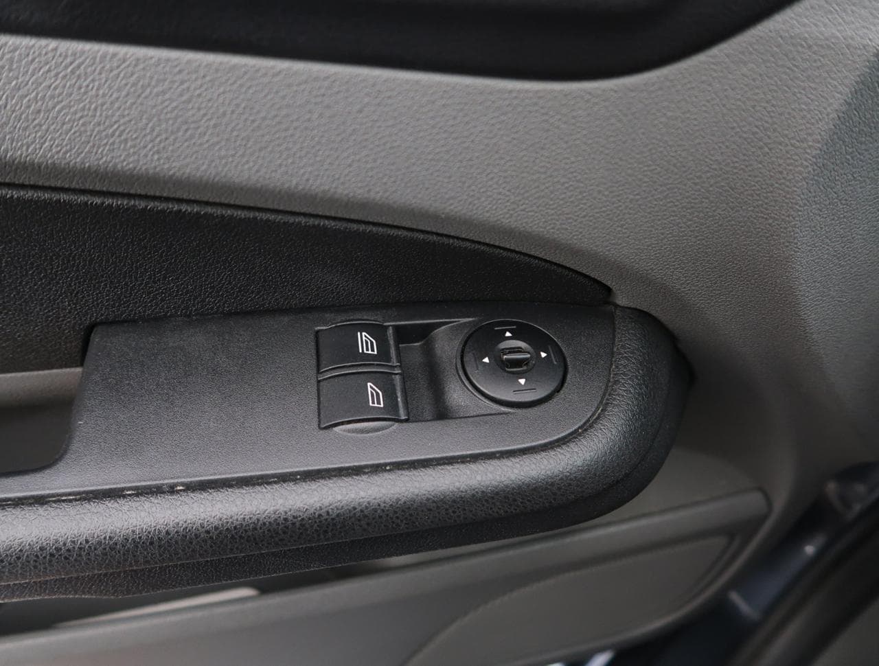 2009 Ford FOCUS - 20