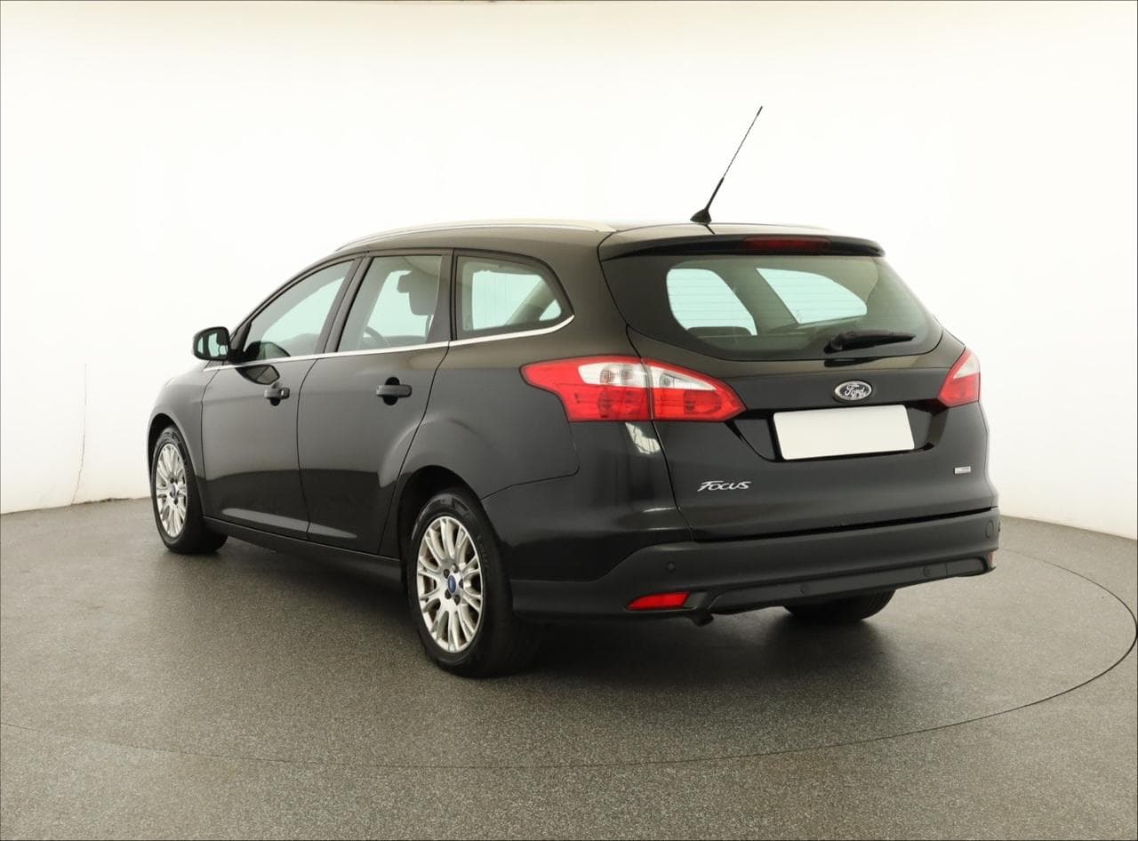 2011 Ford FOCUS - 5