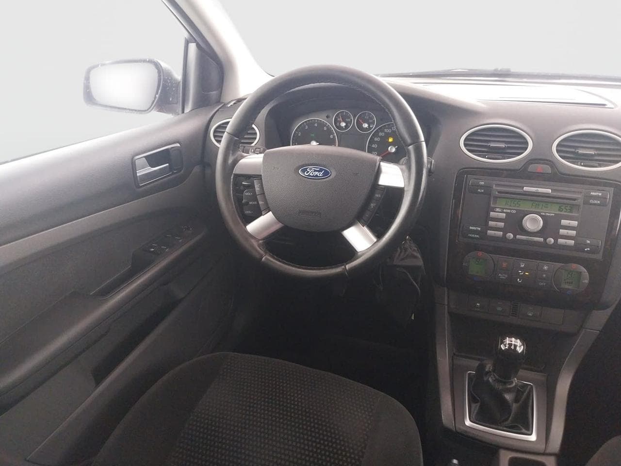 2006 Ford FOCUS - 9