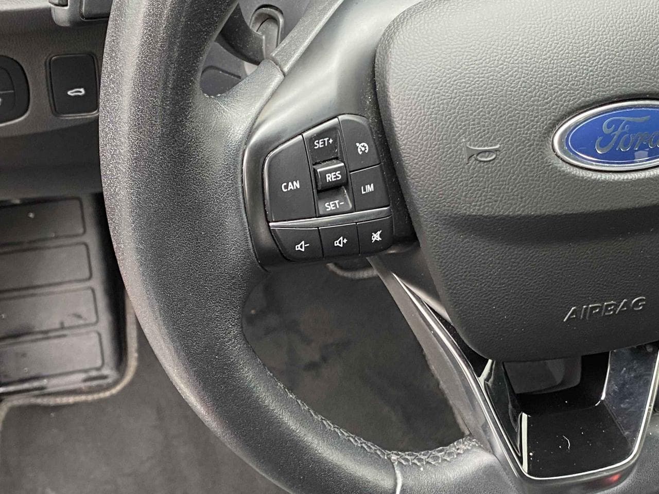 2021 Ford FOCUS - 13
