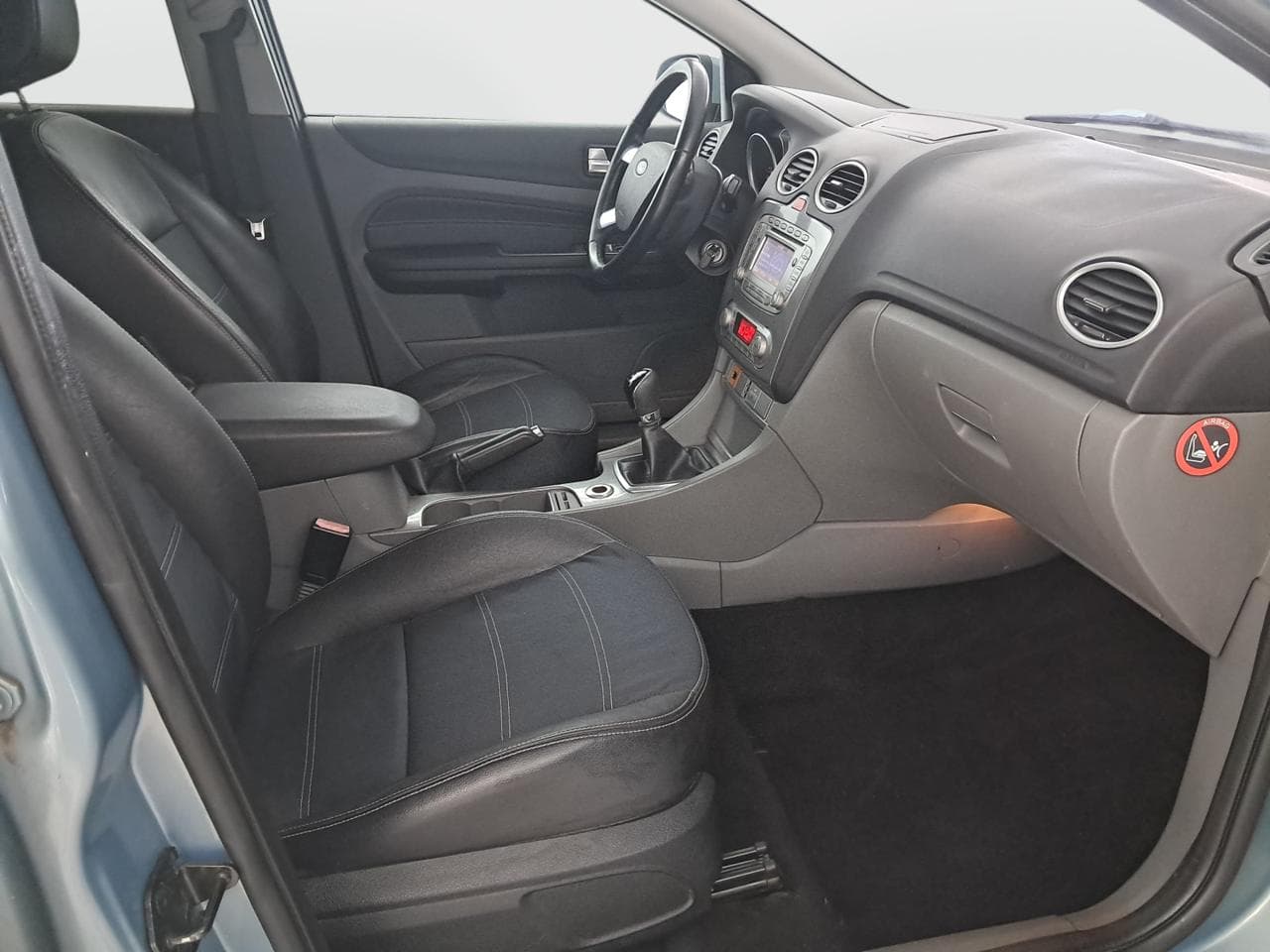2008 Ford FOCUS - 12
