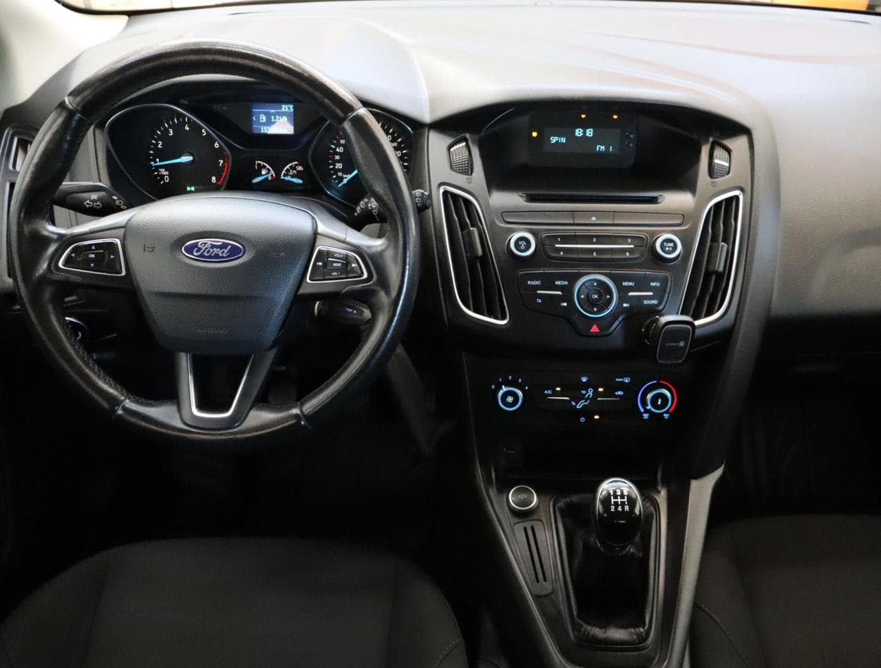 2017 Ford FOCUS - 10