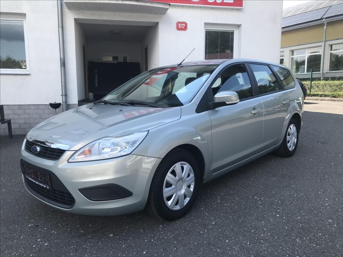 2009 Ford FOCUS - 3