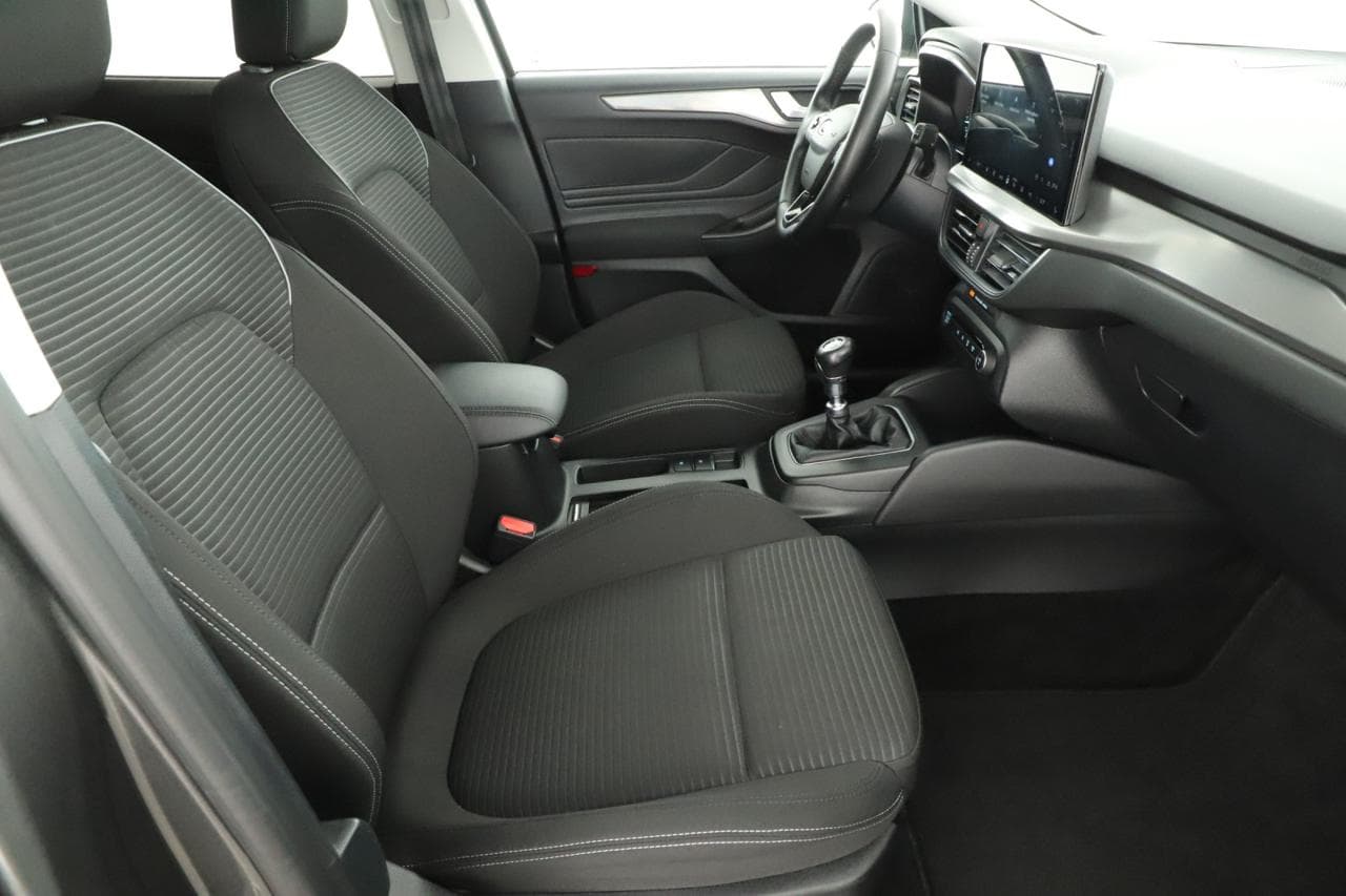 2022 Ford FOCUS - 10