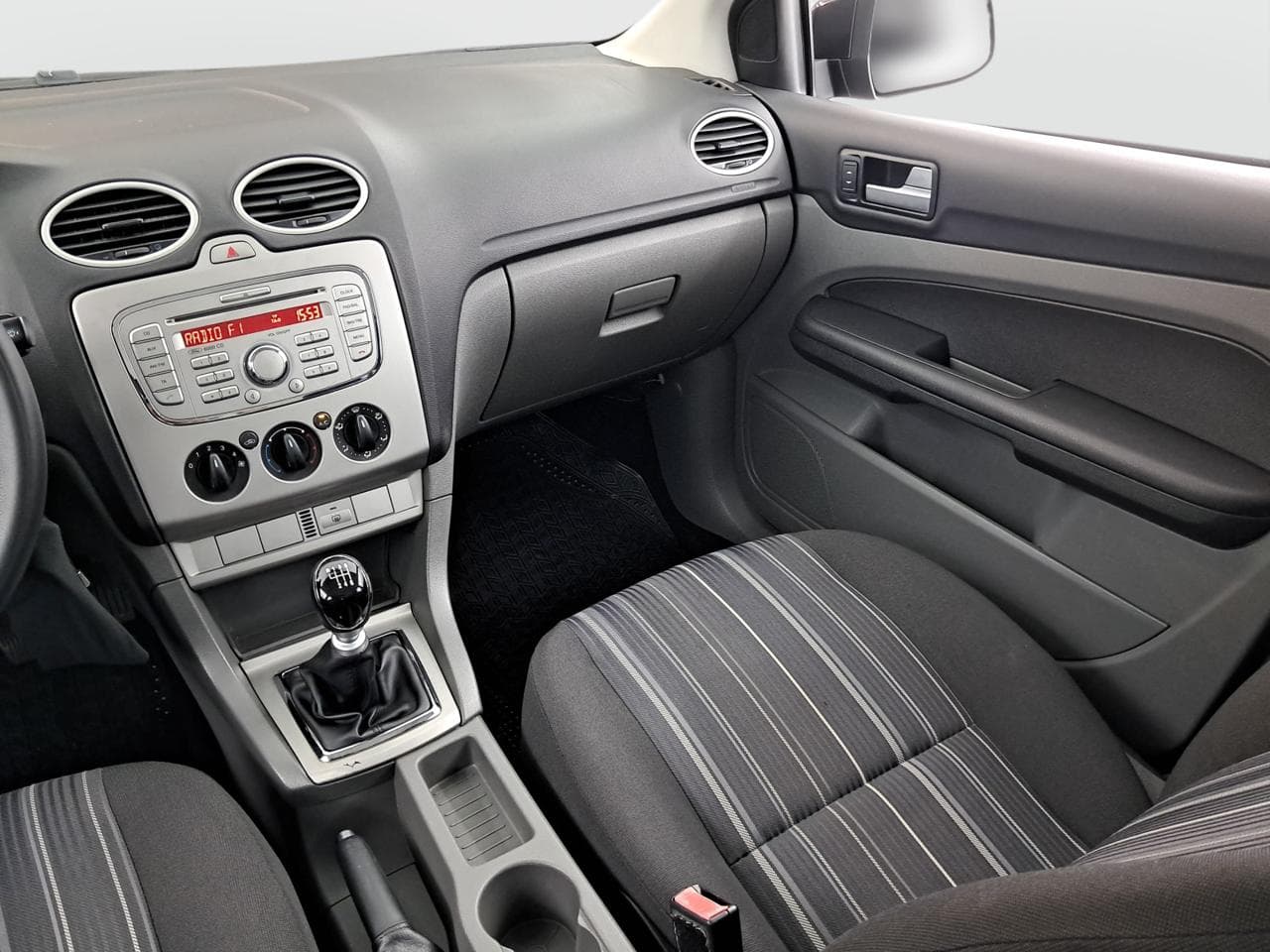 2008 Ford FOCUS - 11