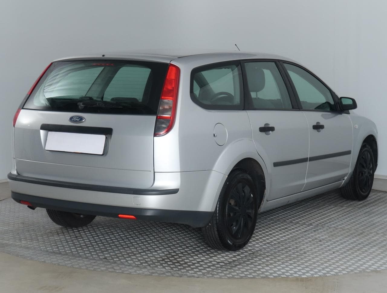 2005 Ford FOCUS - 7