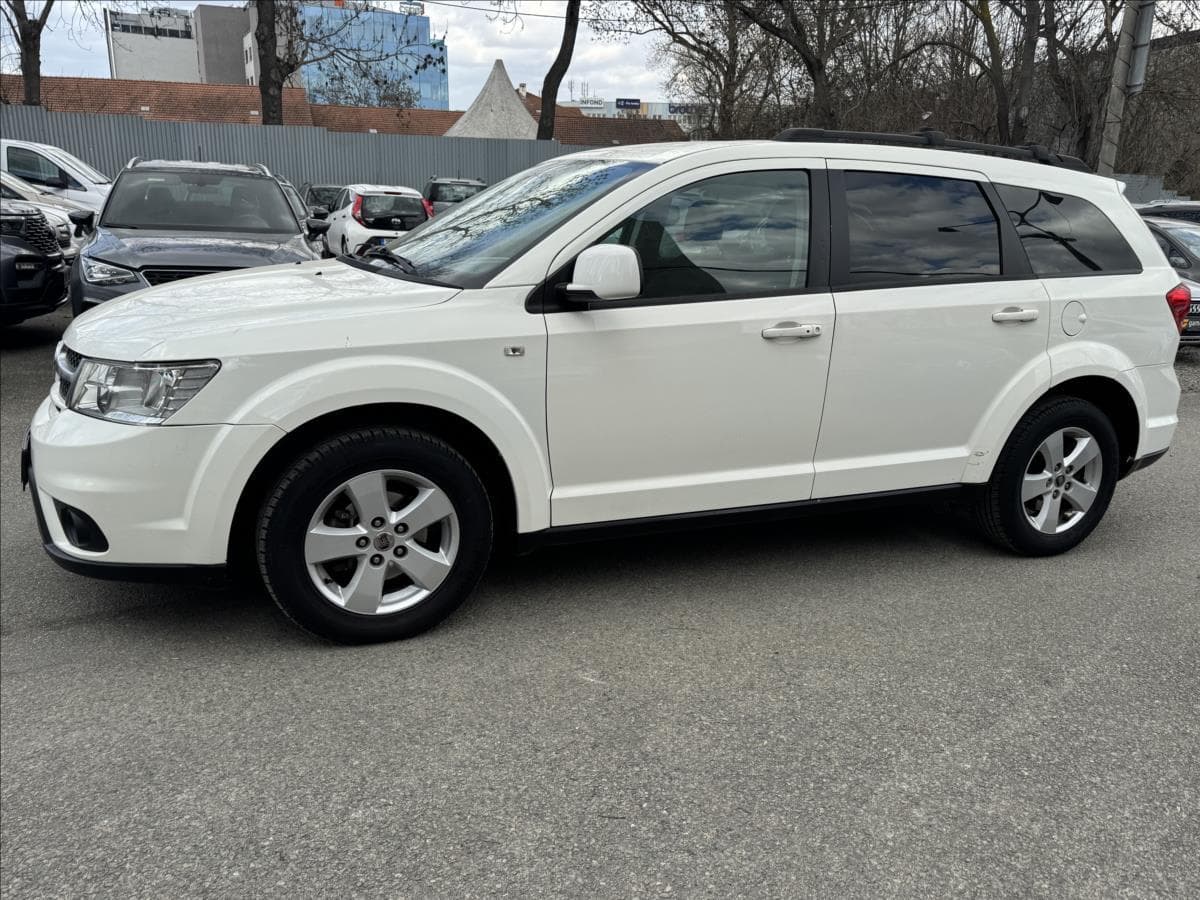 2012 Fiat Freemont - 12