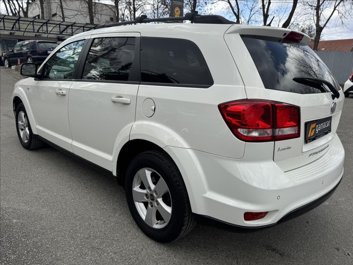 2012 Fiat Freemont - 15