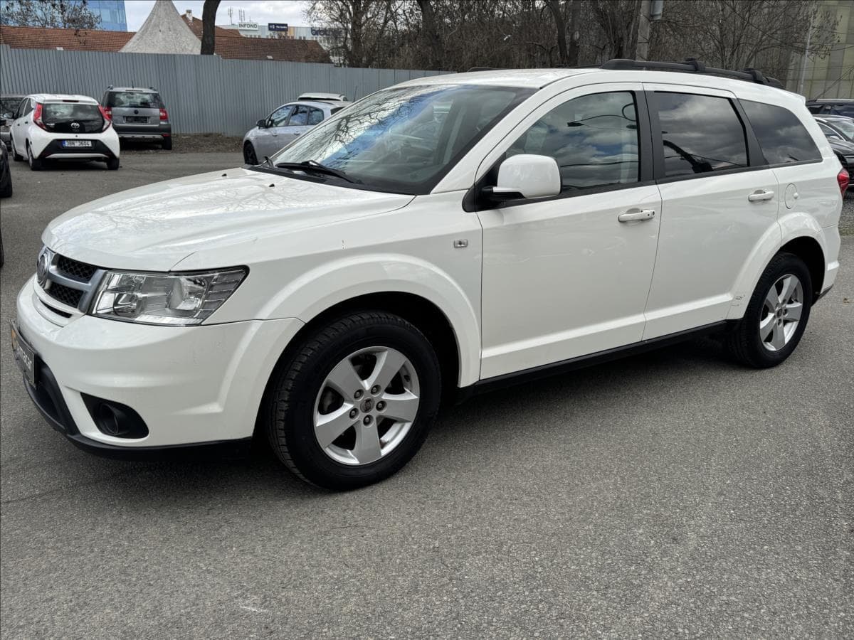 2012 Fiat Freemont - 11