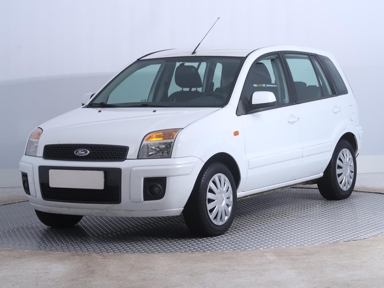 2012 Ford Fusion - 3