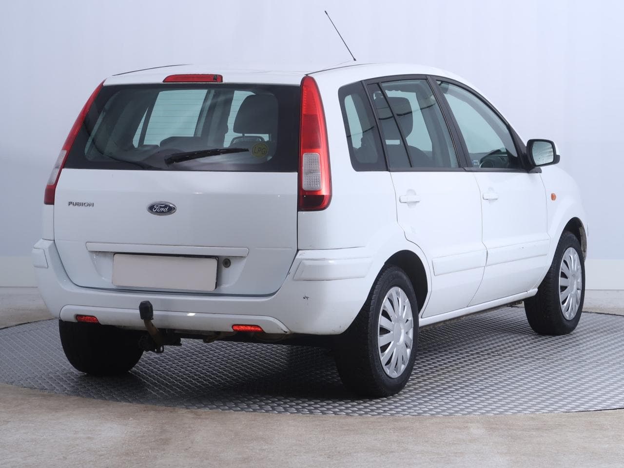 2012 Ford Fusion - 7