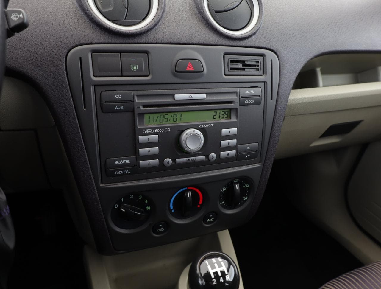 2007 Ford Fusion - 14