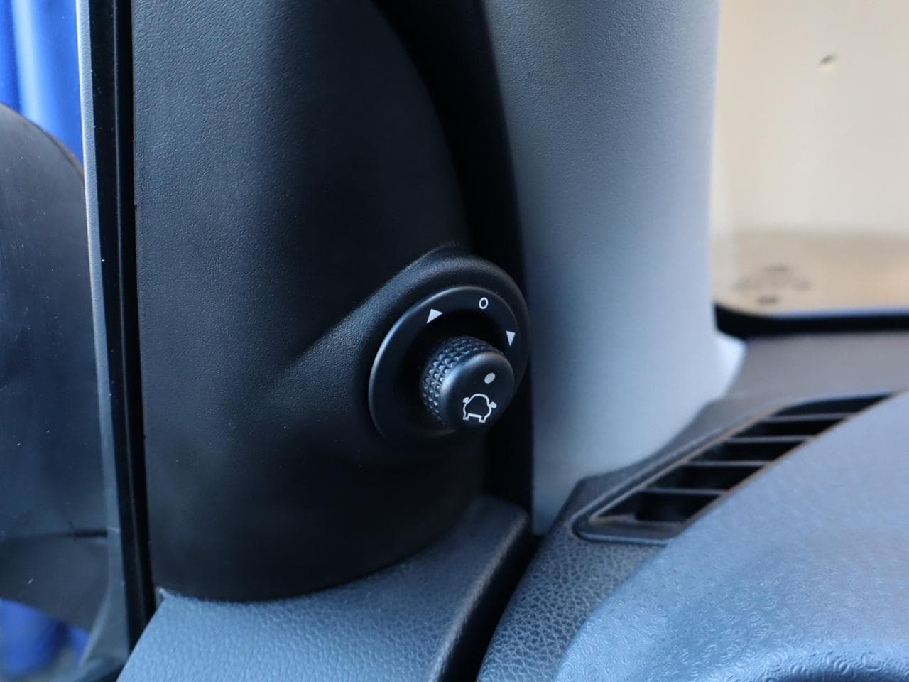 2010 Ford Fusion - 18