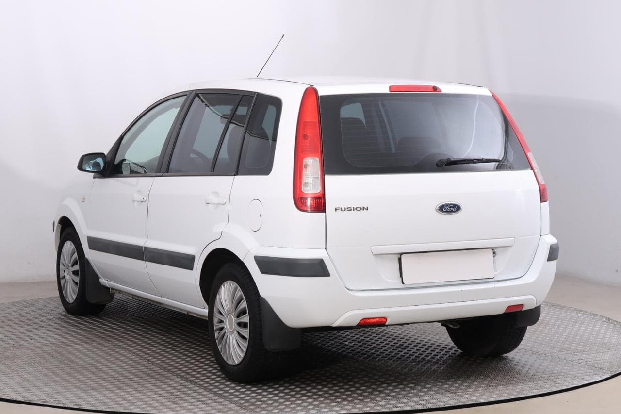 2008 Ford Fusion - 5