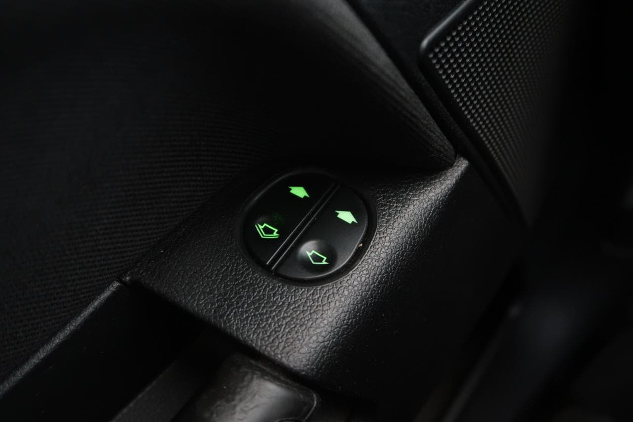 2008 Ford Fusion - 20