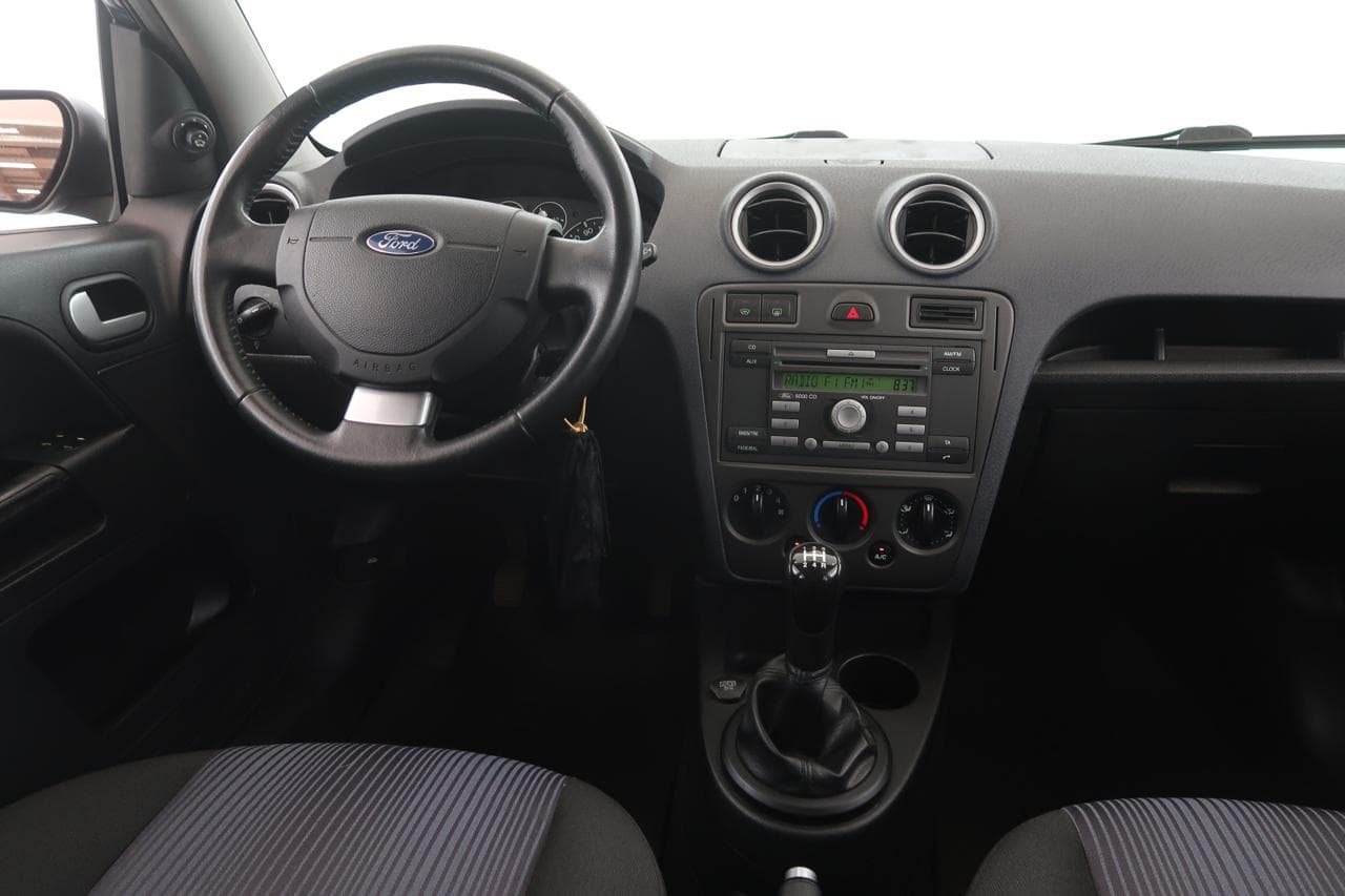 2008 Ford Fusion - 9