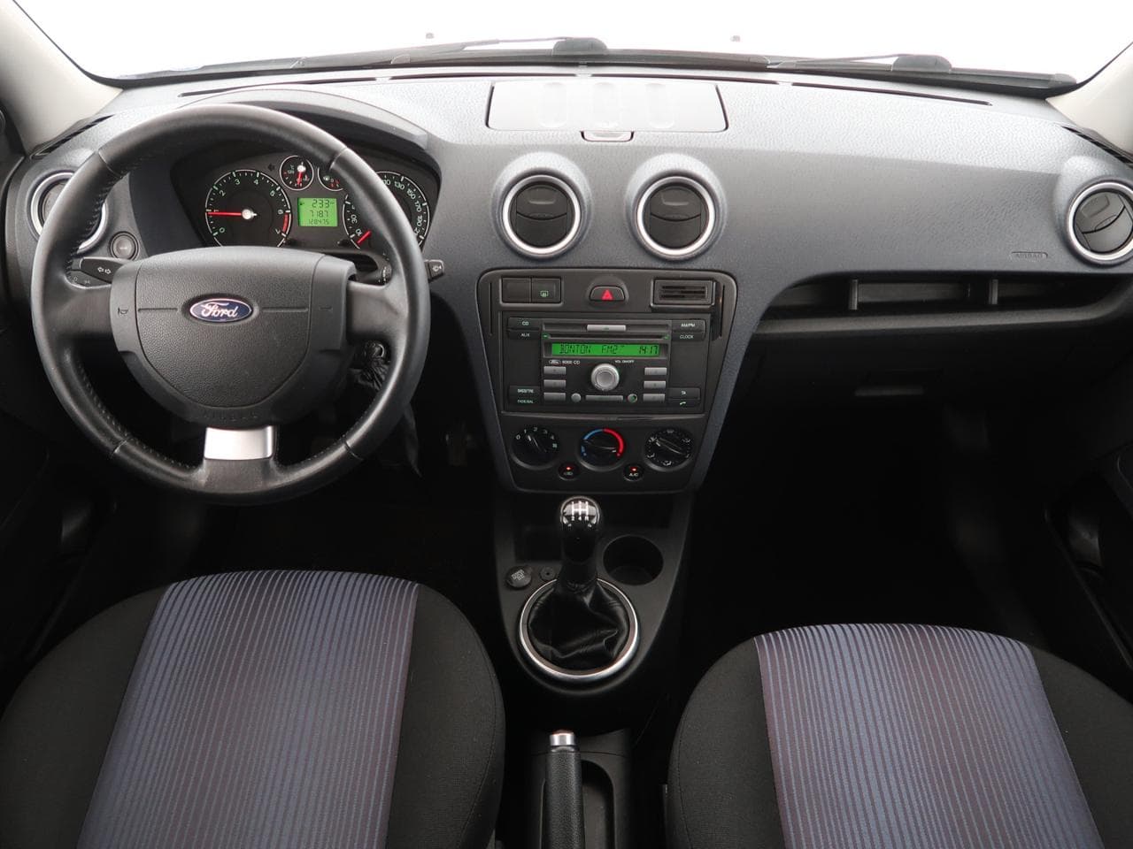 2010 Ford FUSION - 10
