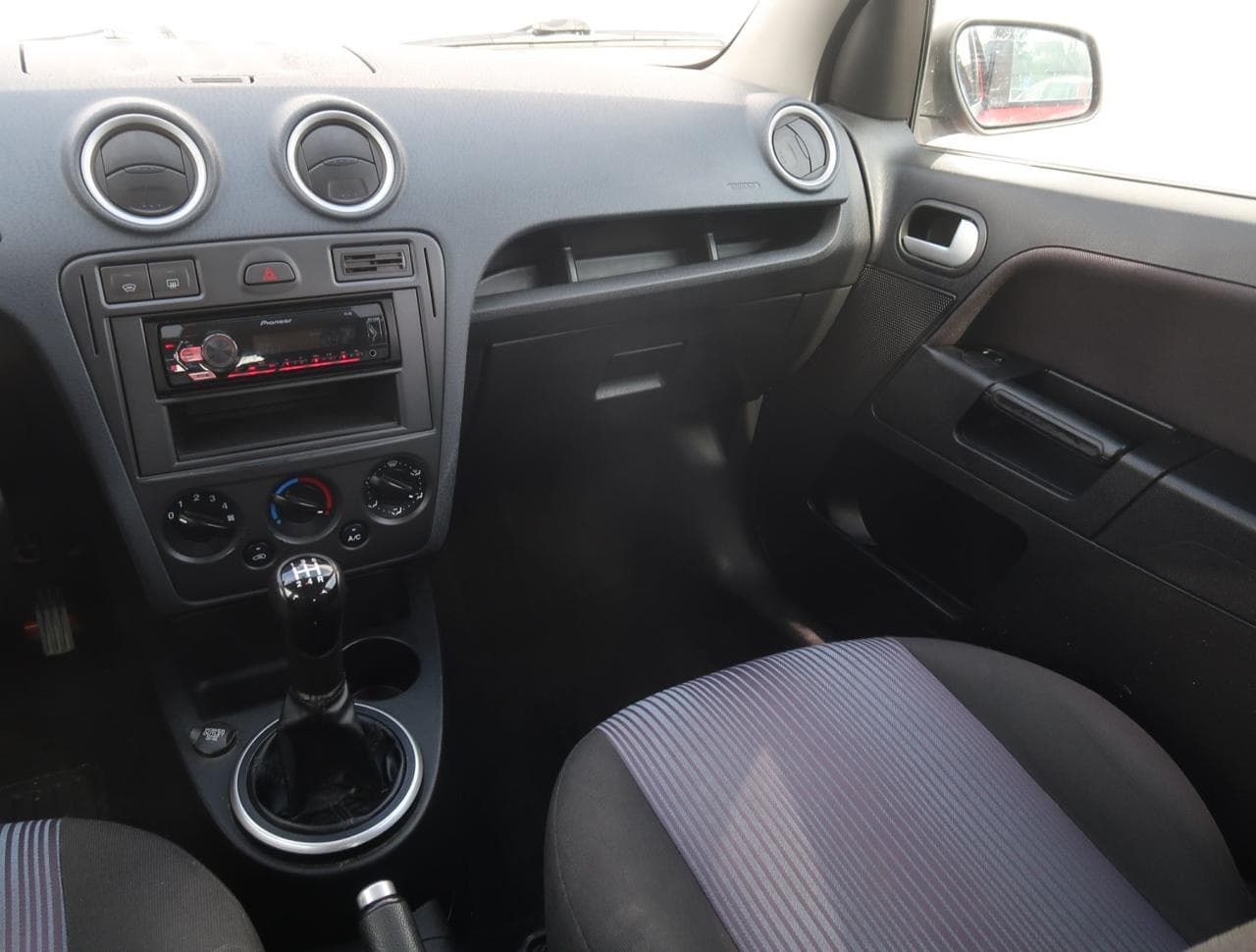 2007 Ford FUSION - 18